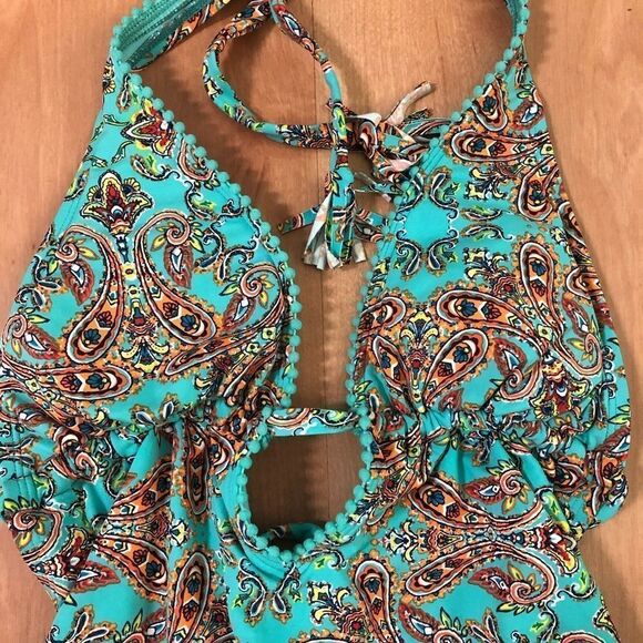 BLEU Rob Beattie Paisley Halter one Piece Swimsuit - Picture 3 of 5